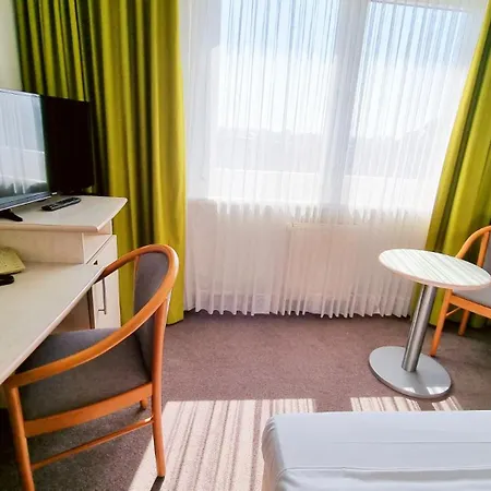Panorama Inn Hotel Hamburg Room photo