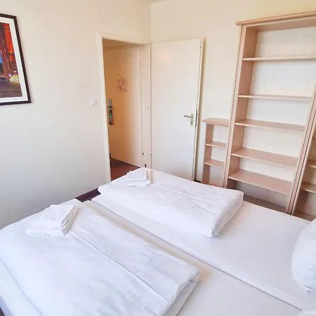 Panorama Inn Hotel Hamburg Room photo
