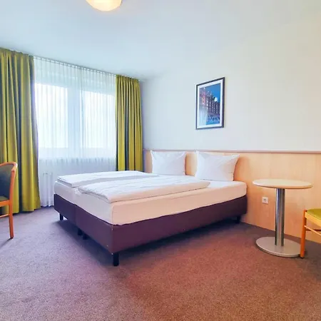 Panorama Inn Hotel Hamburg Room photo